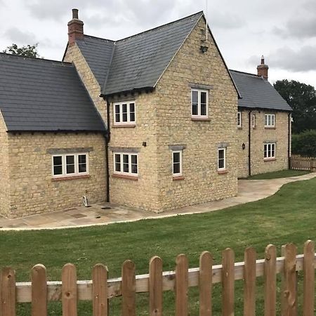 Denbrae Apartment Brackley  Luaran gambar