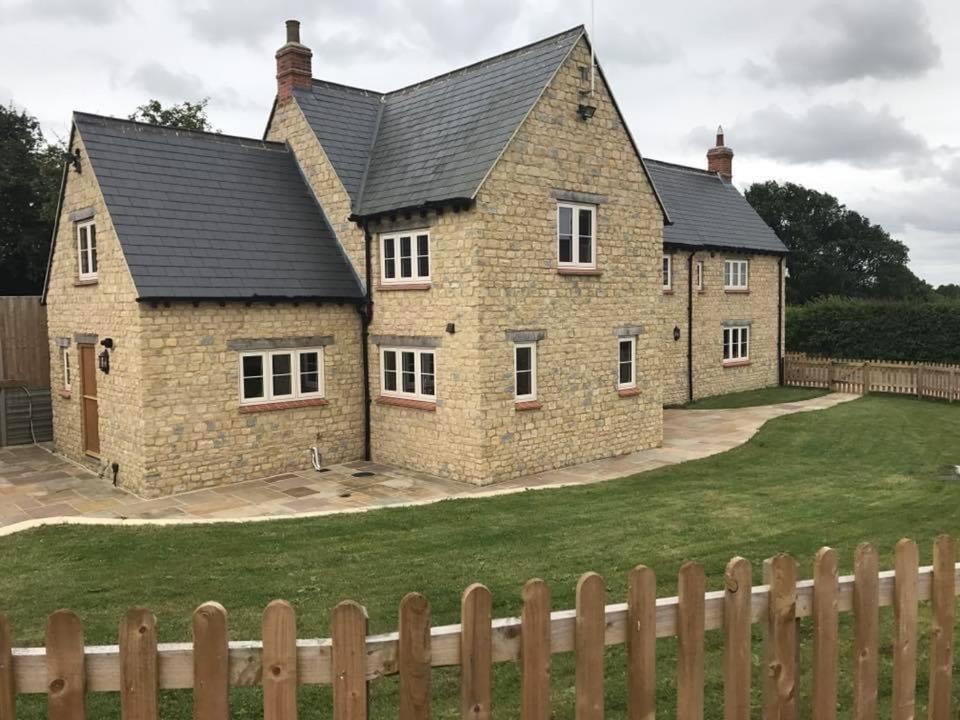 Denbrae Apartment Brackley  Luaran gambar